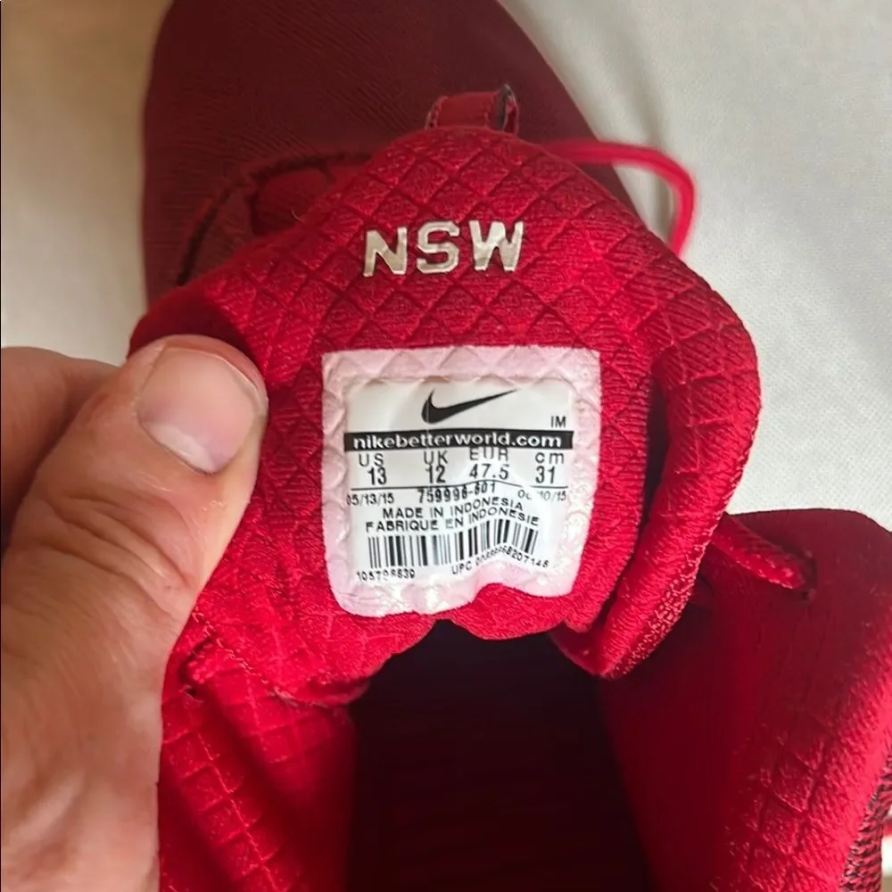 Nike Men’s Hyperfr3sh Red Sneakers Size 13